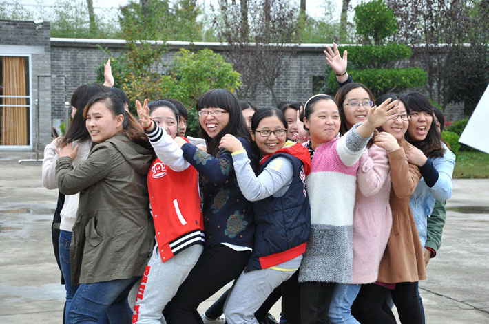 熱烈慶祝鹽城思科2014年Q3季度優(yōu)秀員工表彰大會圓滿舉行！